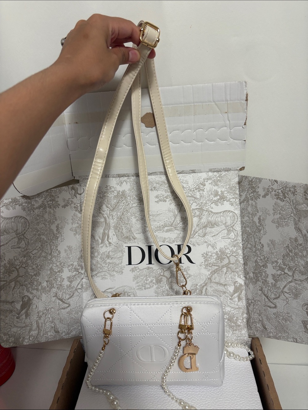 Dior Beauty crossbody handbag - Picture 11 of 15